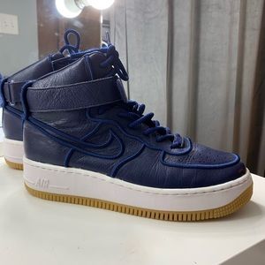 Nike Air Force 1 Navy/White Size 7